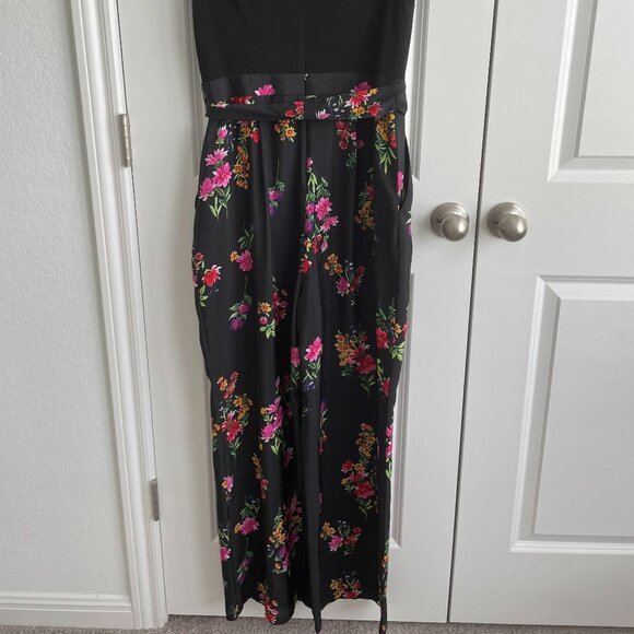 Vince Camuto Jumpsuit - Picture 5 of 5